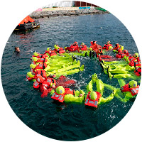 Un espacio privilegiado en Barcelona en la que se imparten las prácticas de supervivencia en el mar en los cursos STCW.